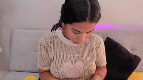 Snapshot of anotherlatingirl chatting on 02.09.25 Madison online show from 02.09.25