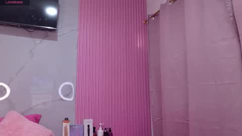 anthonela19_ online show from 02.07.26