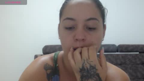 Snapshot of anthonela_queen chatting on 02.11.26 Anthonela Queen online show from 02.11.26