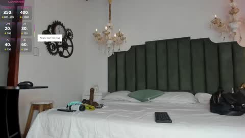 Snapshot of anthonela_russo chatting on 11.15.25 anthonela online show from 11.15.25