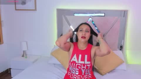 Snapshot of anthonellacandy chatting on 10.13.25 Antonella online show from 10.13.25