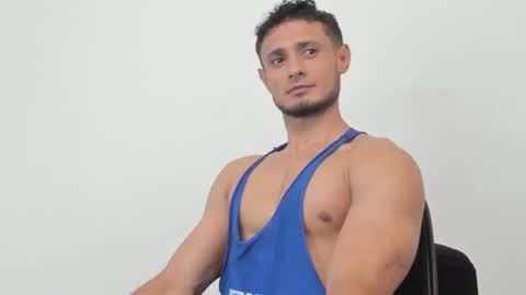 Snapshot of anthony_lewis_ chatting on 10.10.25 Adonys Creeb online show from 10.10.25