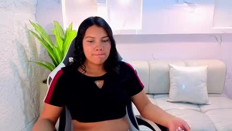 Antonela online show from 09.19.25