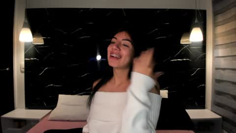 Antonella online show from 12.14.24