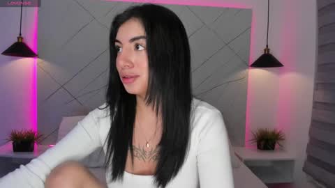 Antonella online show from 12.15.24