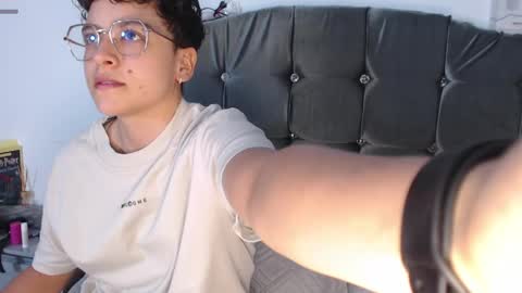 anto ford02 online show from 04.22.26