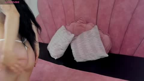 Snapshot of antonella_foxxxx chatting on 05.04.26 antonella_foxxxx online show from 05.04.26