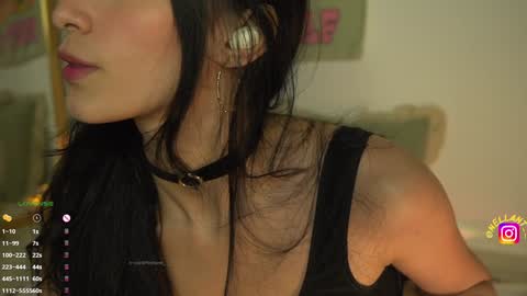 Nell. online show from 12.24.24