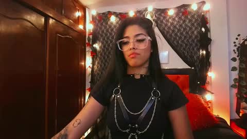 Antonella online show from 12.28.24