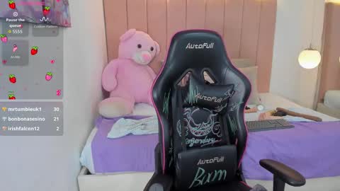 Antonella Moon 7 online show from 03.02.26