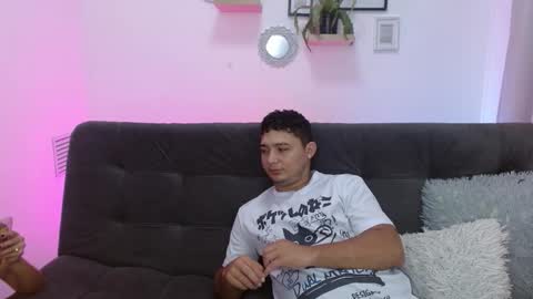 Antonella y Brian online show from 10.13.25