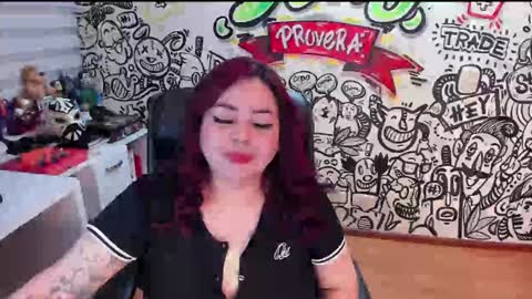Snapshot of antonella_nix chatting on 01.12.25 antonella online show from 01.12.25