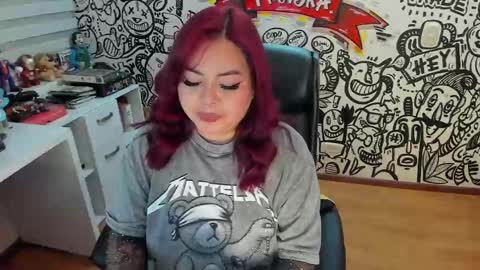 Snapshot of antonella_nix chatting on 02.16.25 antonella online show from 02.16.25