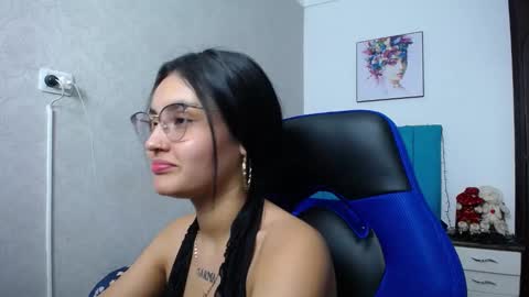 Antonella online show from 12.05.24