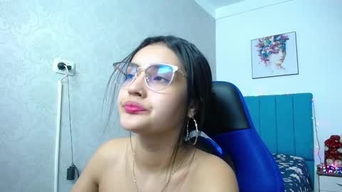 Antonella online show from 12.06.24