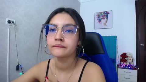 Antonella online show from 12.10.24