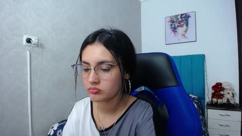 Antonella online show from 12.12.24