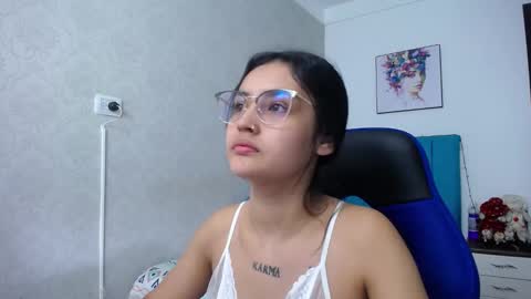Antonella online show from 01.11.25