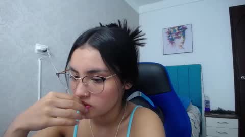 Antonella online show from 01.16.25
