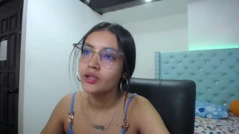 Antonella online show from 02.06.25