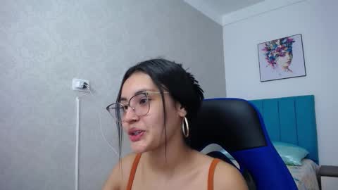 Antonella online show from 02.25.25
