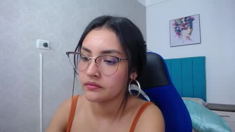 Antonella online show from 02.25.25