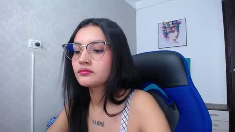 Antonella online show from 03.05.25