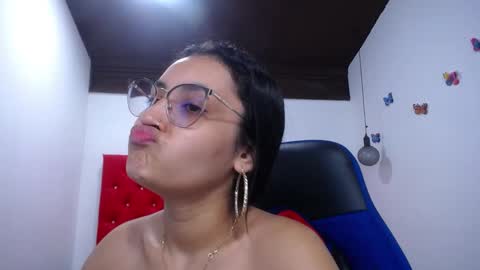 Antonella online show from 09.11.25