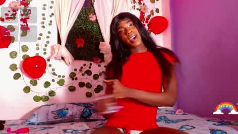 Snapshot of antonella_wolfe chatting on 09.24.25 anto  online show from 09.24.25