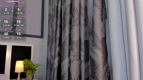  Antonellaa  online show from 12.18.24