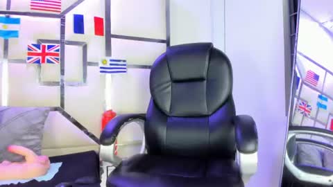 AntonelLaBlazee online show from 06.30.26
