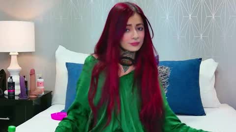 AntonellaEscudero online show from 04.26.26