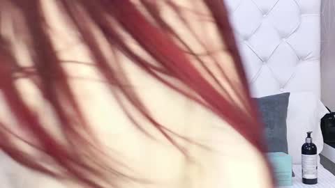 AntonellaEscudero online show from 05.10.26