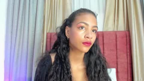 Snapshot of antonellahall_ chatting on 03.07.25 AntonellaHall online show from 03.07.25