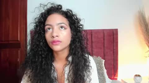 AntonellaHall  online show from 09.17.25