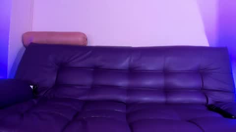 Antonellajohnston online show from 10.09.25