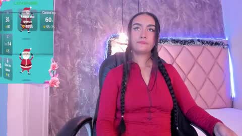 Snapshot of antonellaqueeen chatting on 12.13.24 ANTONELLE online show from 12.13.24