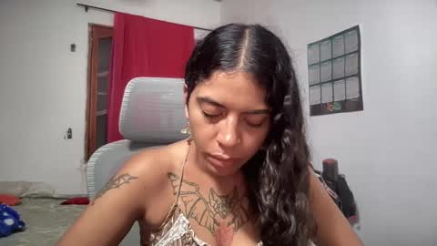 Snapshot of antoniabloom chatting on 10.12.25 Antonia online show from 10.12.25