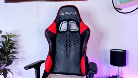 Snapshot of antoniacasarini chatting on 02.21.25 Antonia online show from 02.21.25