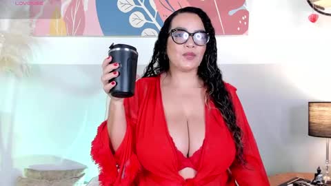 Snapshot of antoniacasarini chatting on 09.20.25 Antonia online show from 09.20.25