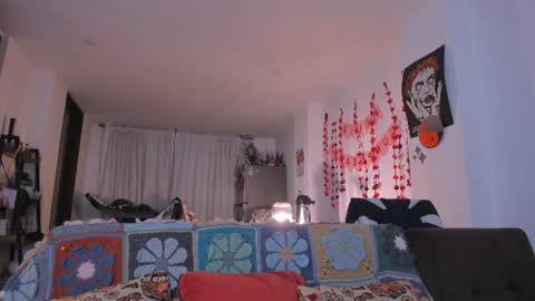 Antonia online show from 06.30.26