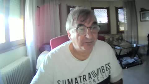 Antonio online show from 12.06.24