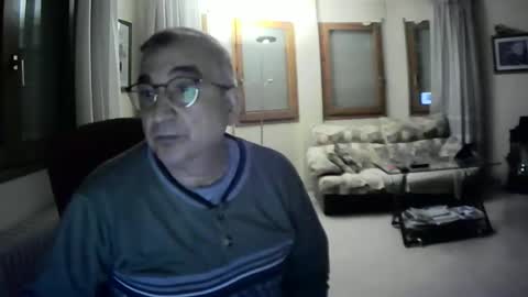 Antonio online show from 01.06.25