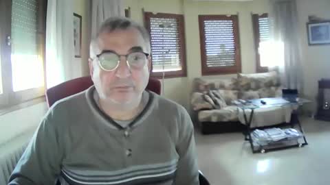 Antonio online show from 01.11.25