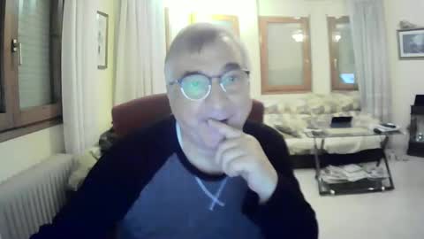 Antonio online show from 02.14.25