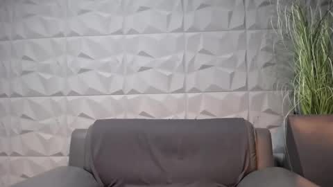 Snapshot of antoniovalentinidiamond chatting on 12.15.24 HI My name is Antonio online show from 12.15.24