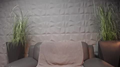 Snapshot of antoniovalentinidiamond chatting on 12.22.24 HI My name is Antonio online show from 12.22.24