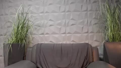 Snapshot of antoniovalentinidiamond chatting on 01.25.25 HI My name is Antonio online show from 01.25.25
