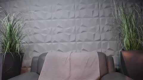 Snapshot of antoniovalentinidiamond chatting on 02.11.25 HI My name is Antonio online show from 02.11.25