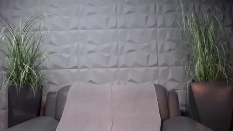 Snapshot of antoniovalentinidiamond chatting on 02.16.25 HI My name is Antonio online show from 02.16.25